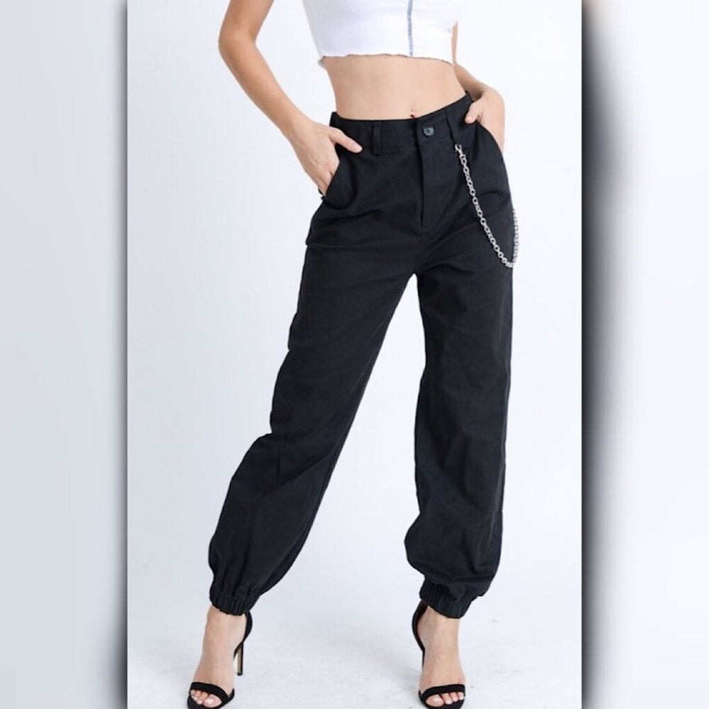 A910 ◾ Black Wallet Chain Cargo Joggers