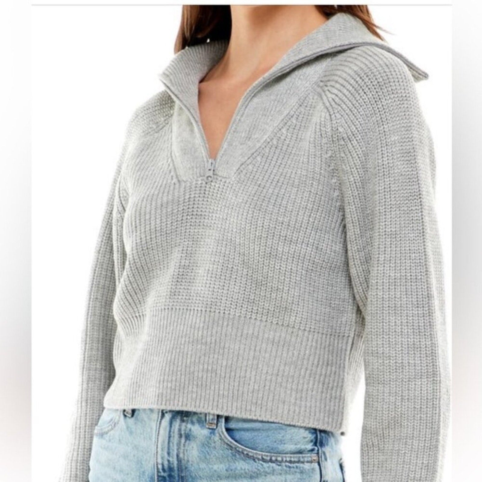 A264 • WAYF Light Heather Grey Zip Collar Knit Sweater