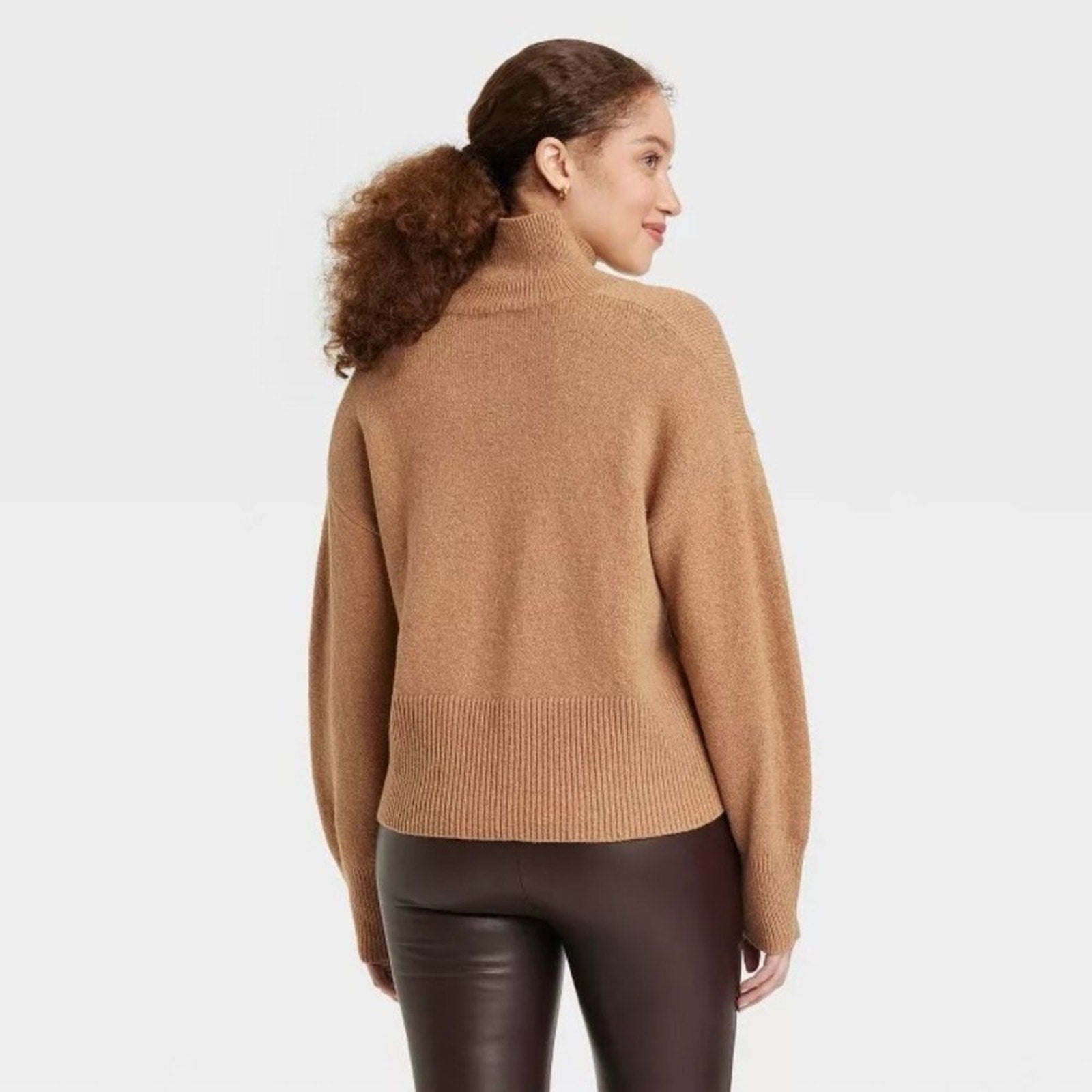 A138 • Camel Mock Turtleneck Ribbed Hem Pullover Sweater