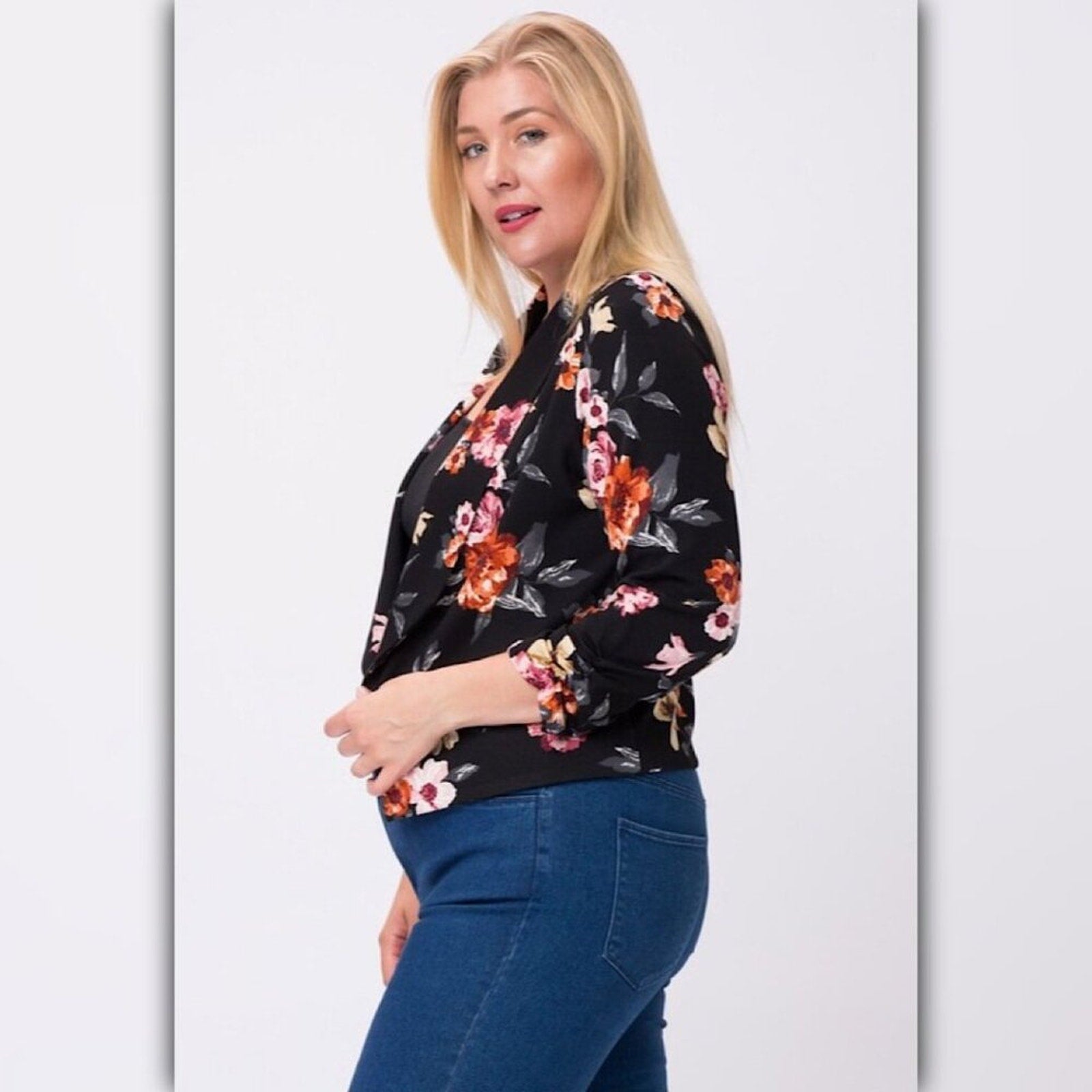 A038 • 3/4 Sleeves Floral Print Blazer