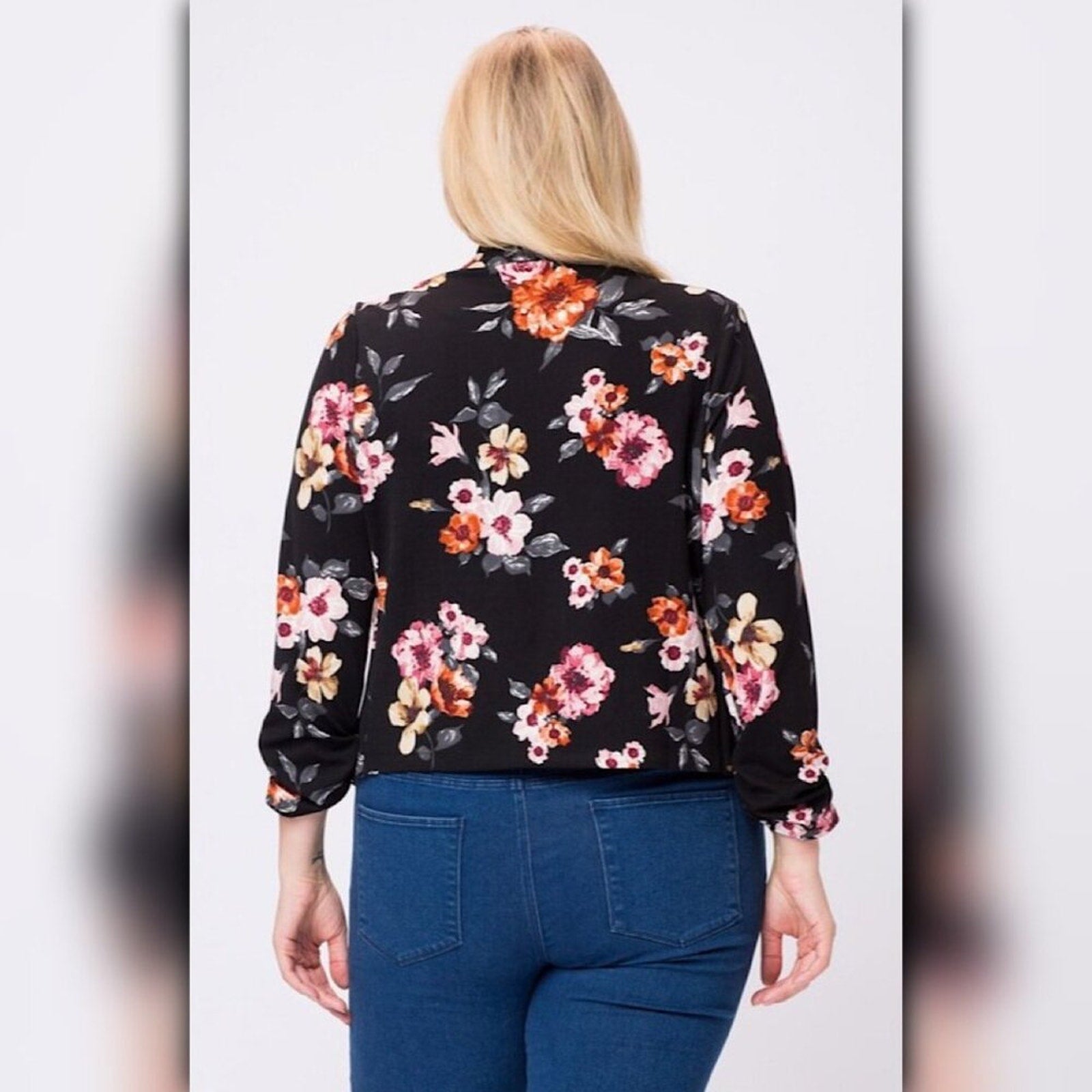 A038 • 3/4 Sleeves Floral Print Blazer