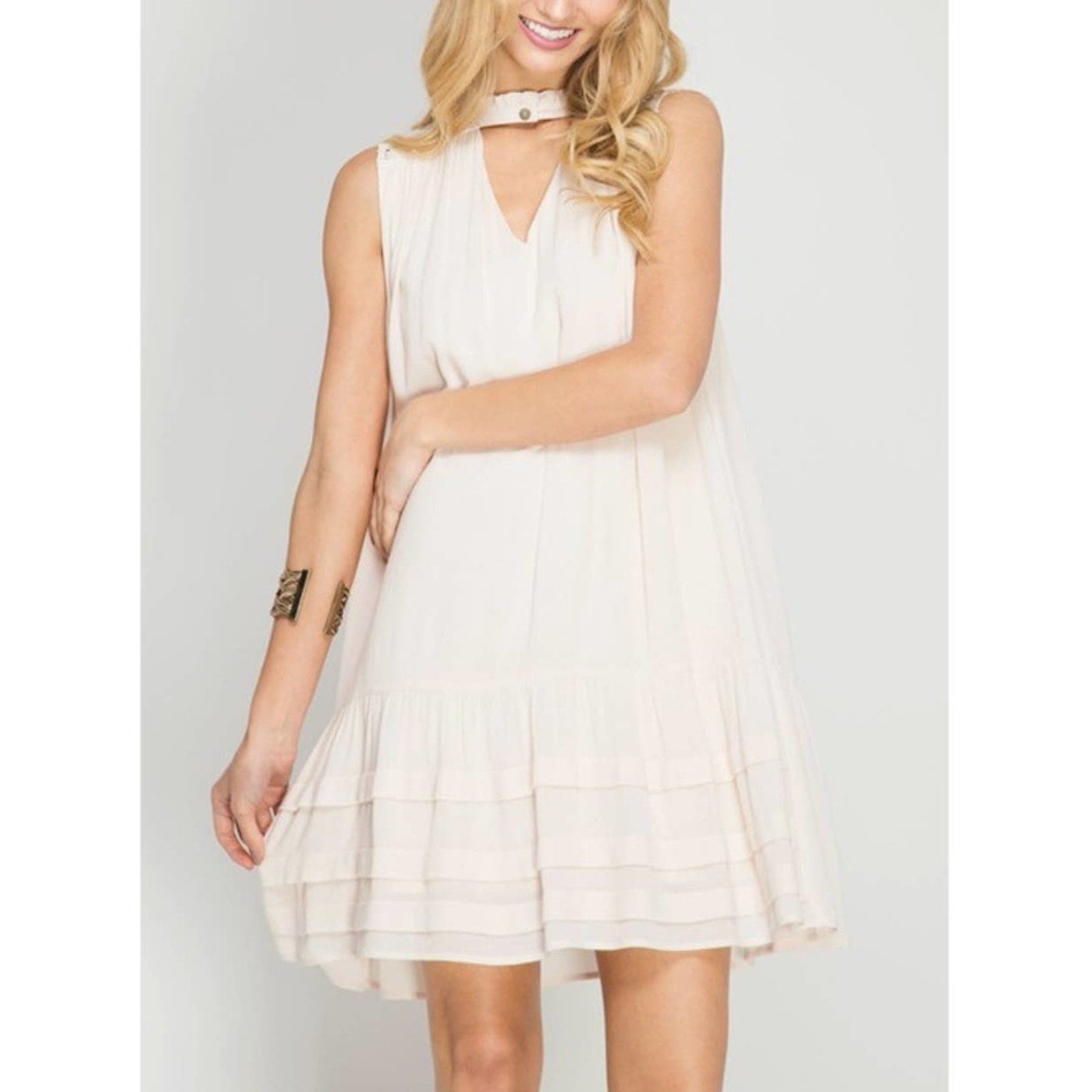 A110◾Mock Neck Sleeveless Crochet Back Dress